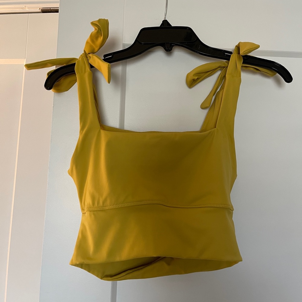 Halara Mustard Tie Shoulder Crisscross Back Bra Tank